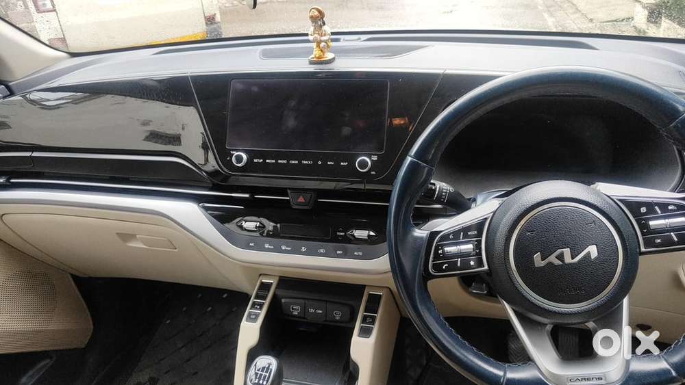 Kia Carens 1.4 Luxury 2023