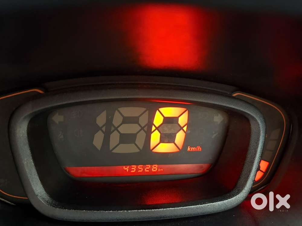 Renault Kwid Rxt Optional, 2017, Petrol