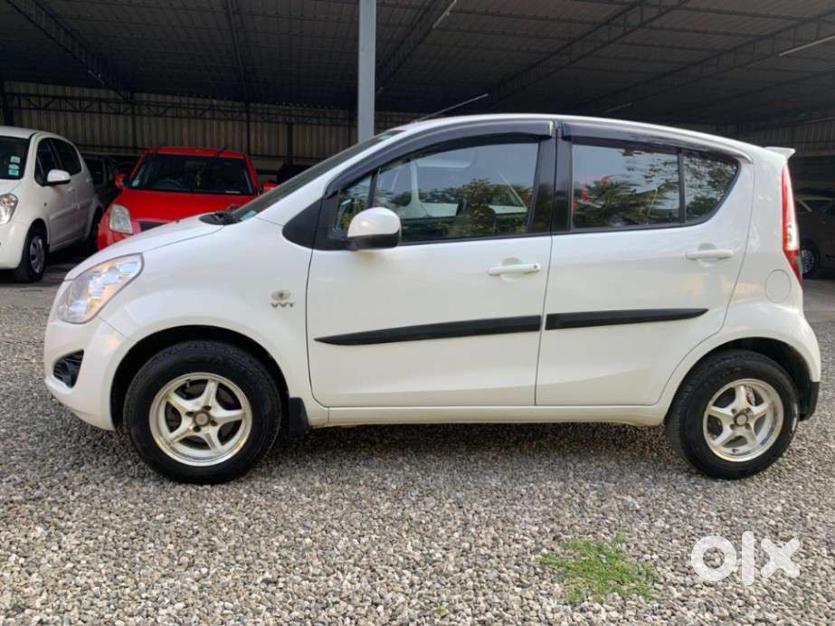 Maruti Suzuki Ritz Vxi, 2013, Petrol