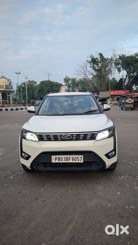 Mahindra Xuv300 W6 Diesel, 2021, Diesel