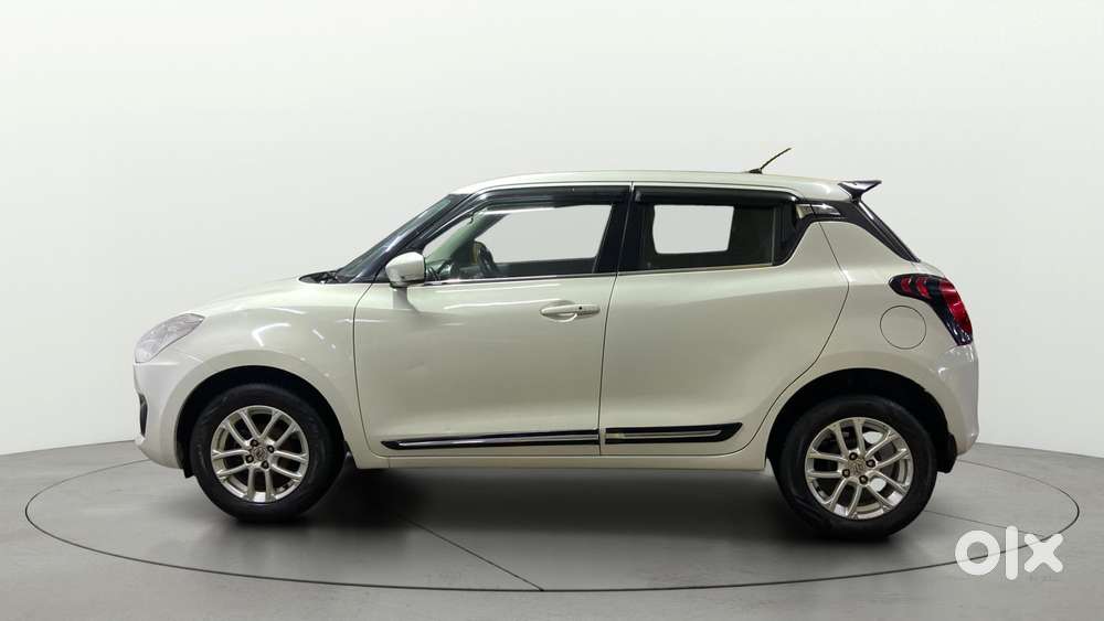 Maruti Suzuki Swift Amt Zxi, 2020, Petrol