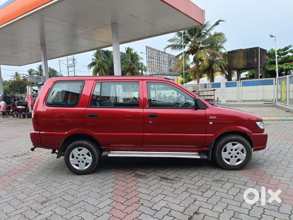 Chevrolet Tavera Neo Ls B4 - 7 Seats Bsii, 2009, Diesel