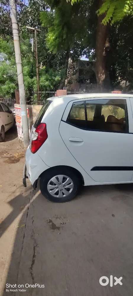 Hyundai I10 Magna 2012 Car
