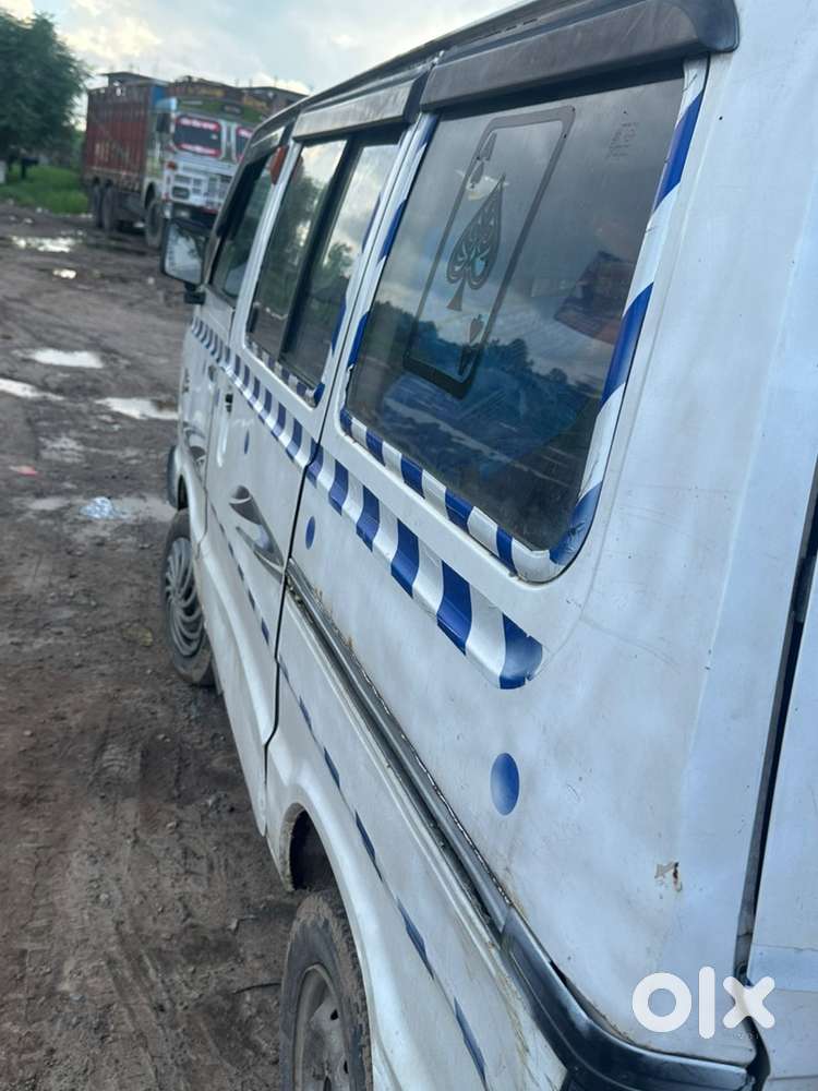 Maruti Suzuki Omni 2013