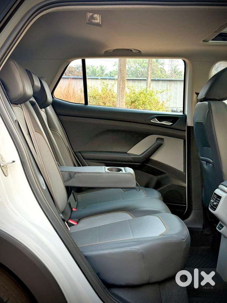 Skoda Kushaq 1.0 Tsi Style, 2023, Petrol