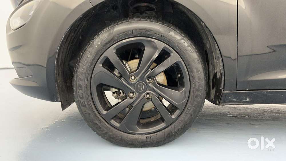 Tata Altroz Xz Plus (s) Dark Edition Diesel, 2024, Diesel