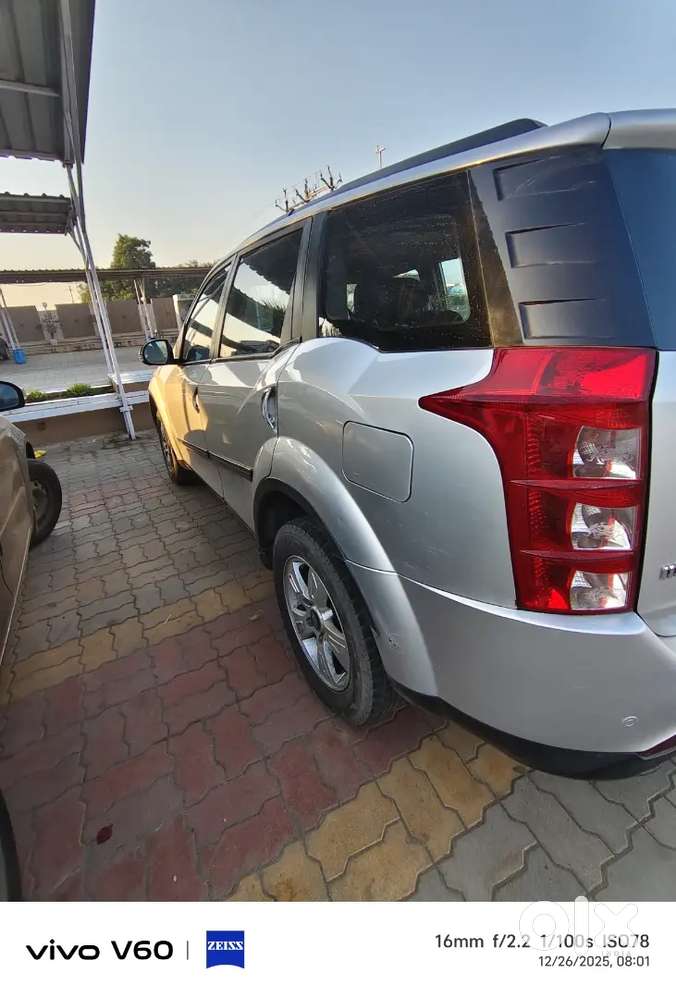 Mahindra Xuv500 2012 Diesel 95000 Km Driven