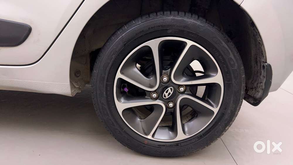 Hyundai Grand I10 [ ] 1.2 Kappa Vtvt Sportz At, 2018, Petrol