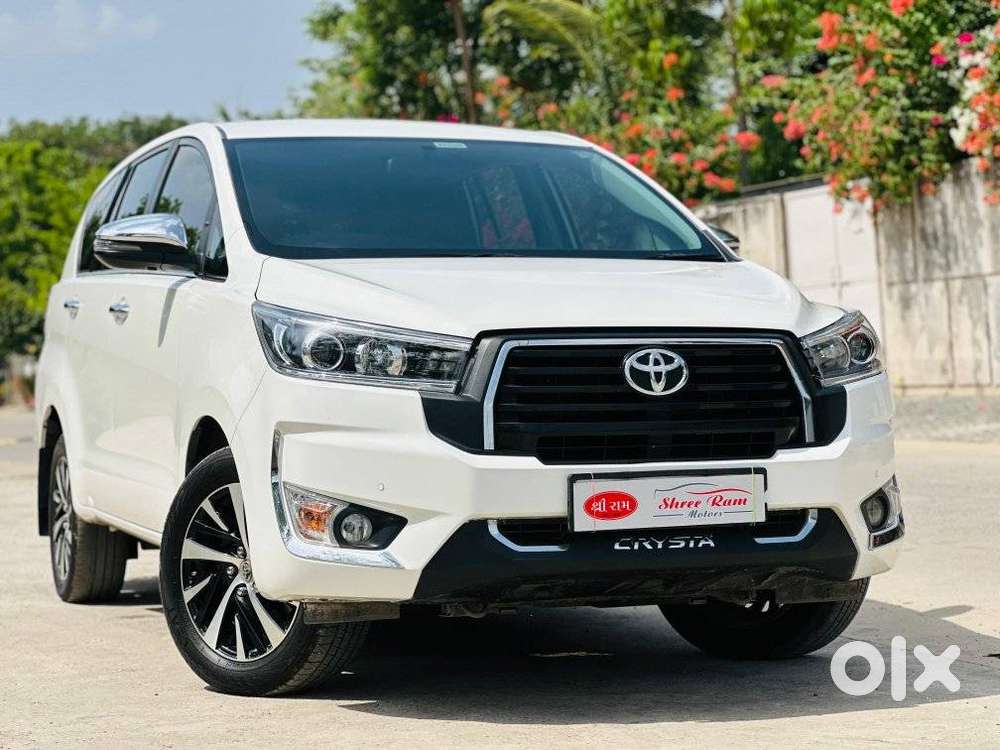 Toyota Innova Crysta 2.4 Z 7 Str, 2023, Diesel