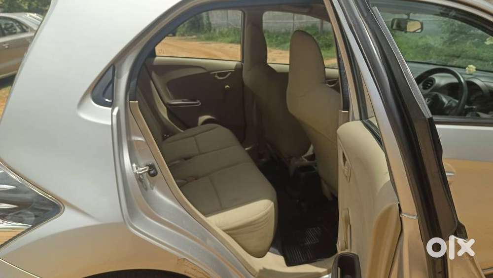 Honda Brio Ex Mt, 2013, Petrol
