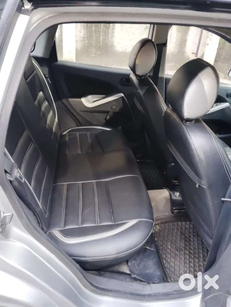 Ford Figo Diesel Zxi 2011