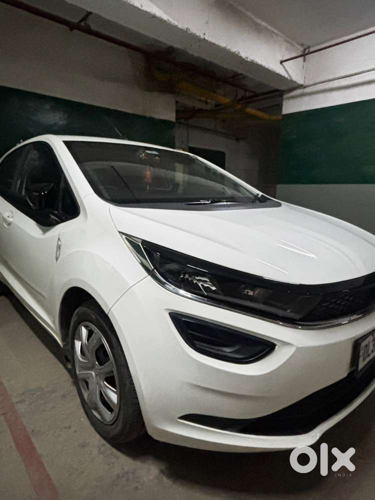 2022 Tata Altroz Xm+  Only 8,000 Km  Single Owner  Under Warranty