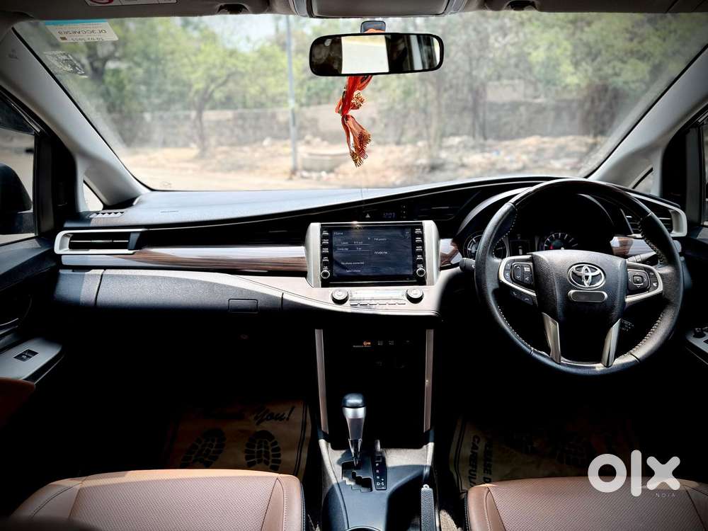 Toyota Innova Crysta Zx 2.4 Diesel 7 Seater, 2022, Diesel