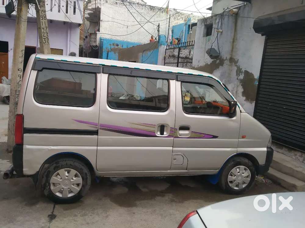 Maruti Suzuki Eeco Smiles 2016