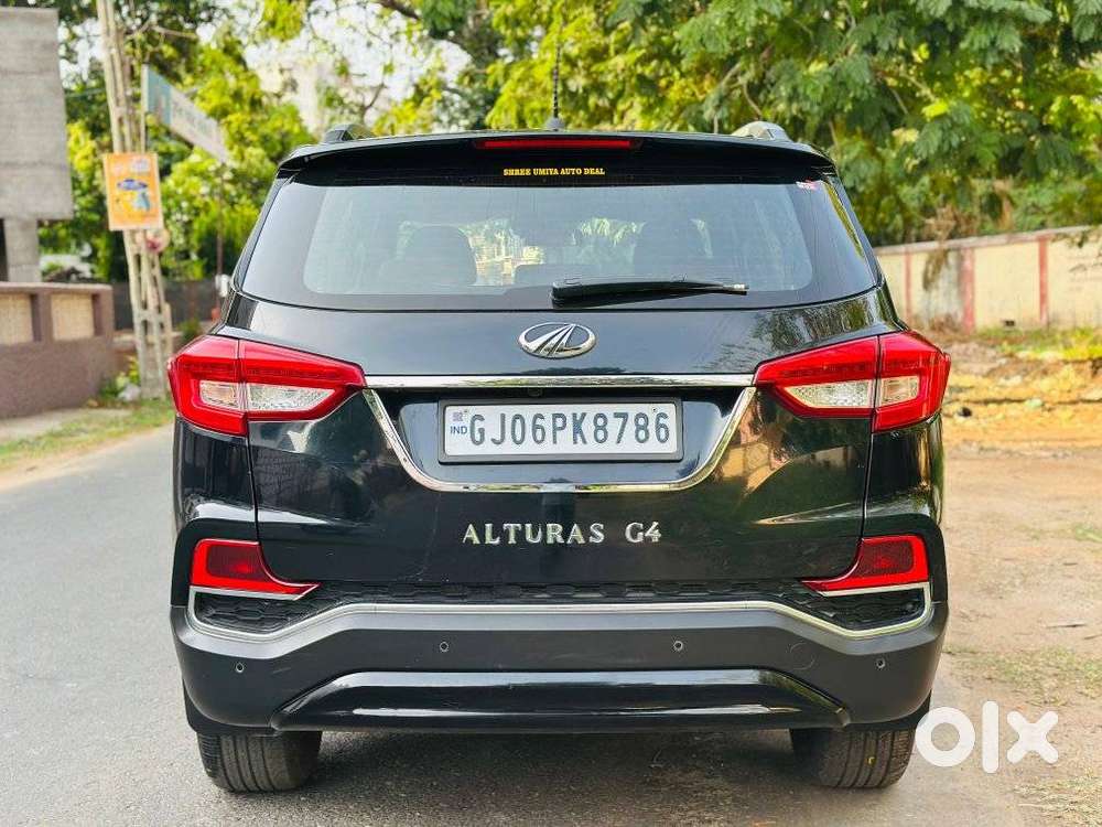 Mahindra Alturas G4 4x2 At, 2022, Diesel
