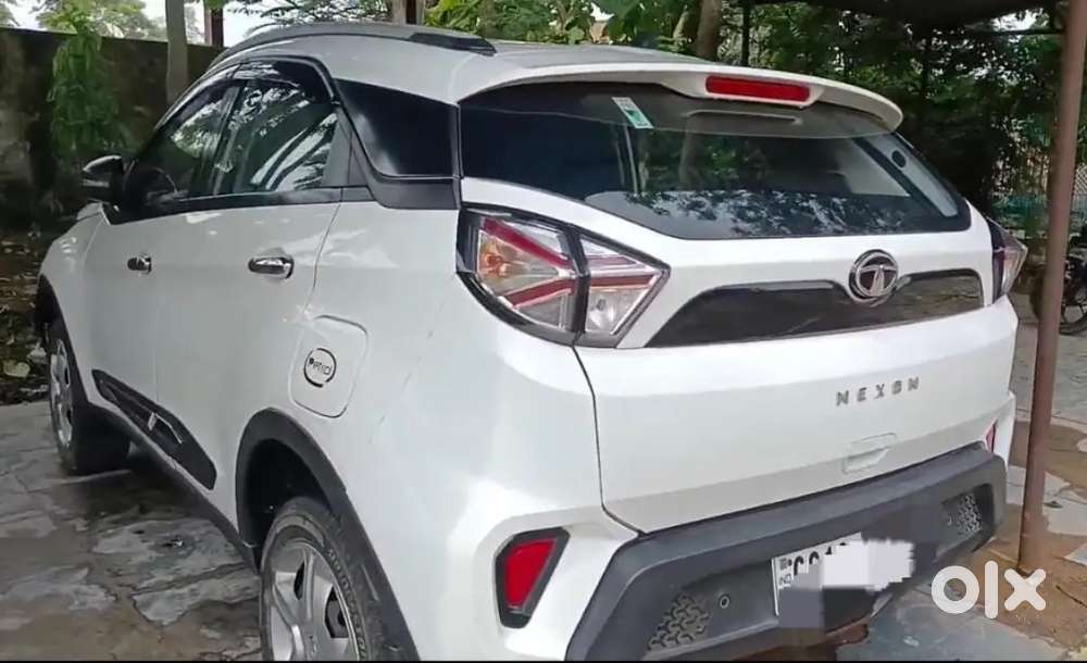 Tata Nexon Xm Revotron 2023