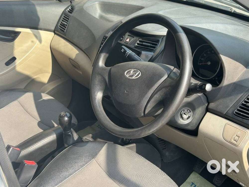 Hyundai Eon 0.8 Magna (o), 2011, Petrol