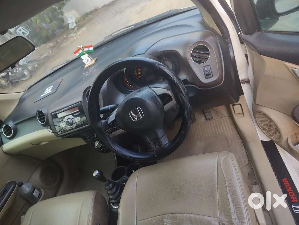 Honda Amze Diesal 25 Mailge 1 St Owner No Any Work