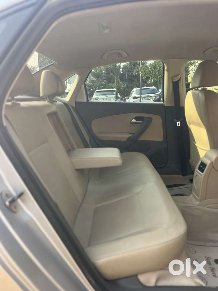 Volkswagen Vento 1.2 Tsi Highline Plus At, 2016, Petrol