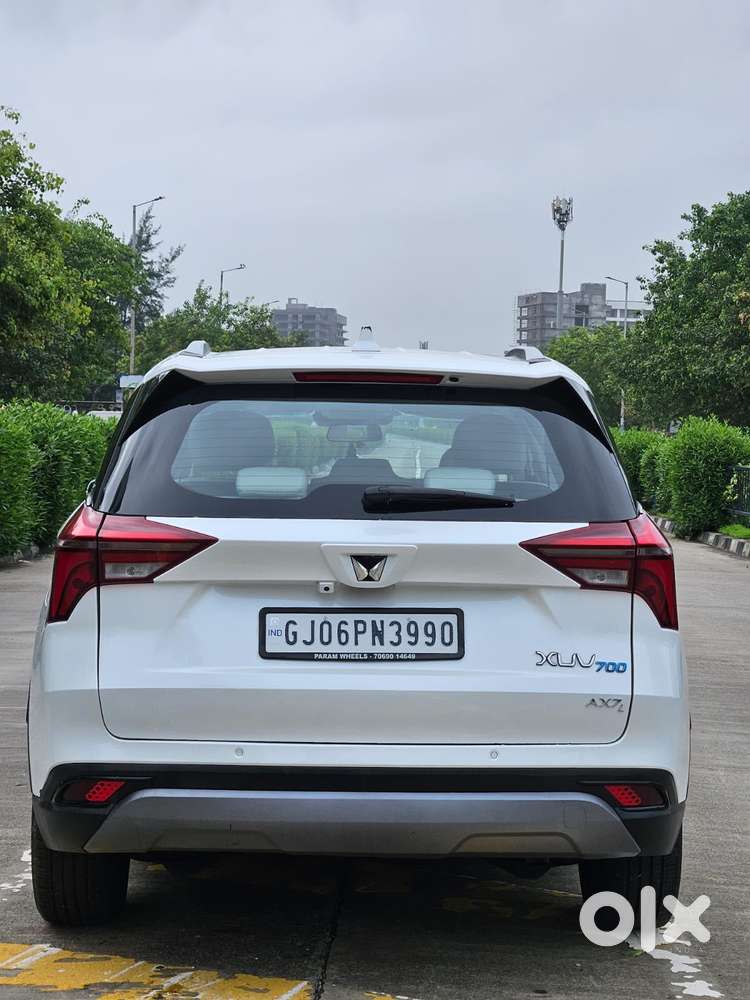 Mahindra Xuv700 2.2 Ax 7 Diesel Mt Luxury Pack Str, 2023, Diesel