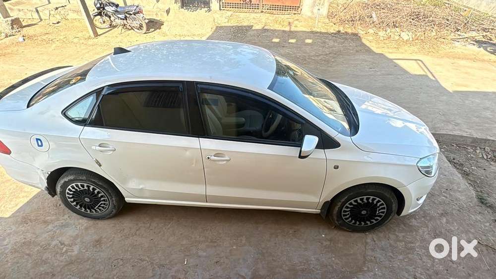 Skoda Rapid 2013 Diesel 92000 Km Driven