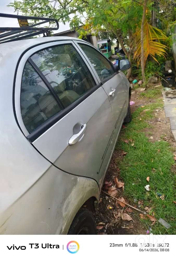 Tata Indica Vista 2012
