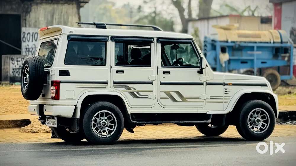 April 2024 Model Bolero B6