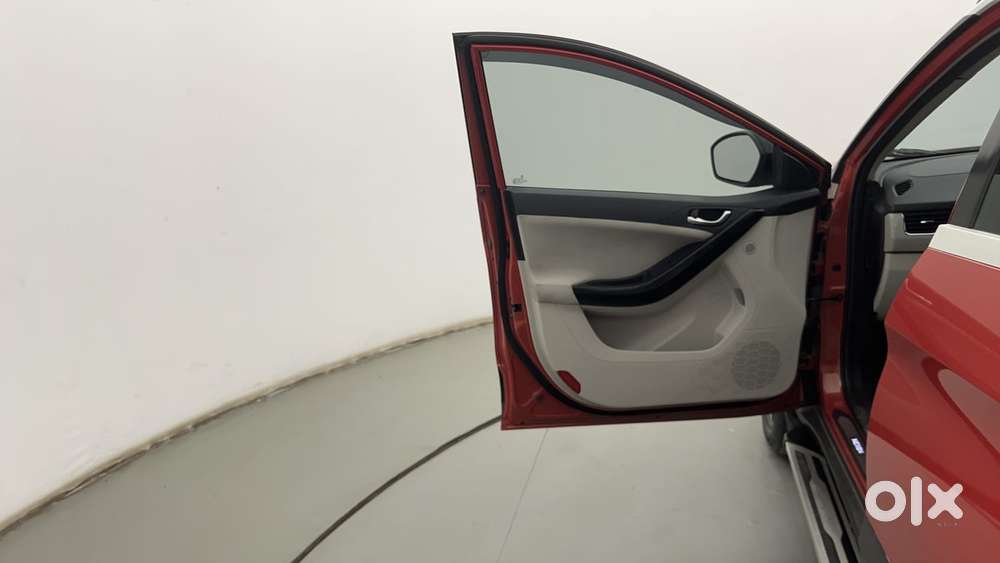 Tata Nexon 1.2 Revotron Xz Plus Dual Tone, 2021, Petrol