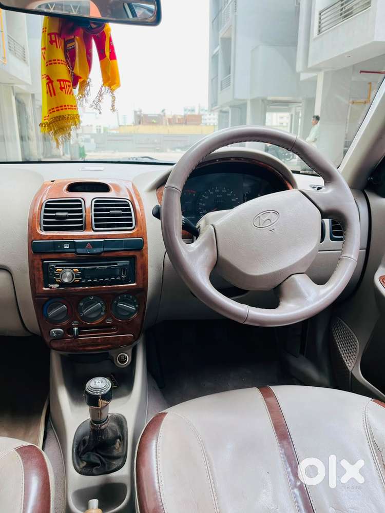 Hyundai Accent 1.5 Gle, 2011, Cng & Hybrids