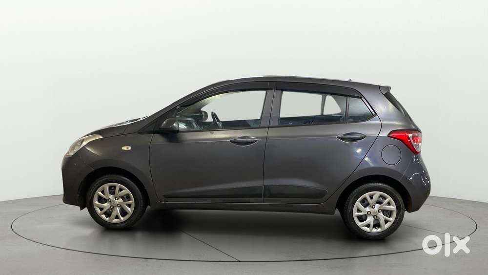 Hyundai Grand I10 Sportz 1.2 Kappa Vtvt, 2017, Petrol