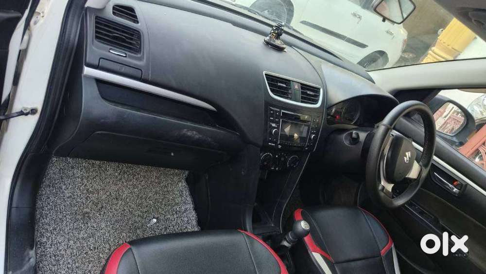 Maruti Suzuki Swift Vxi 1.2 Abs Bs-iv, 2015, Petrol