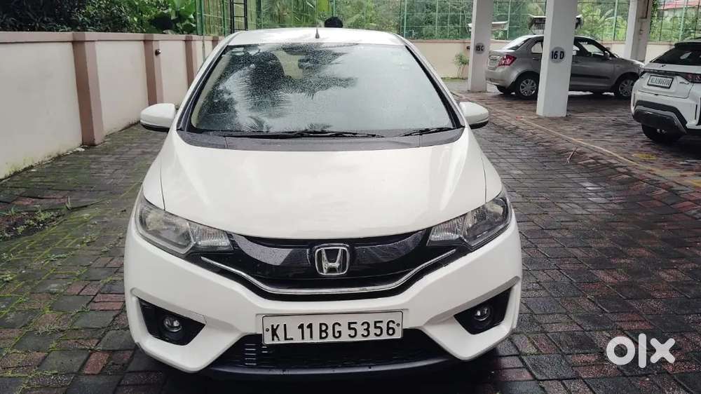 Honda Jazz 2017  45,244 Km  ₹4,45,000

 Honda Jazz 1.2 S Mt (i-vte