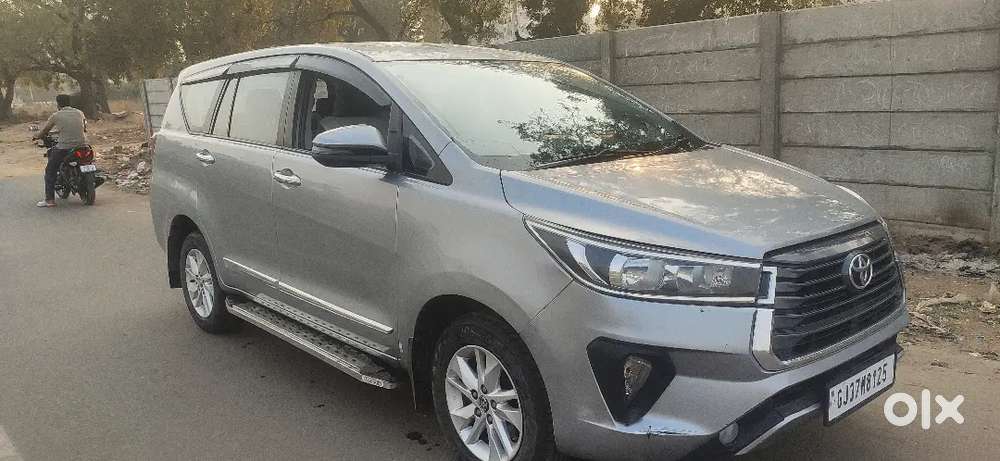 Toyota Innova Crysta 2018 Diesel Well Maintained