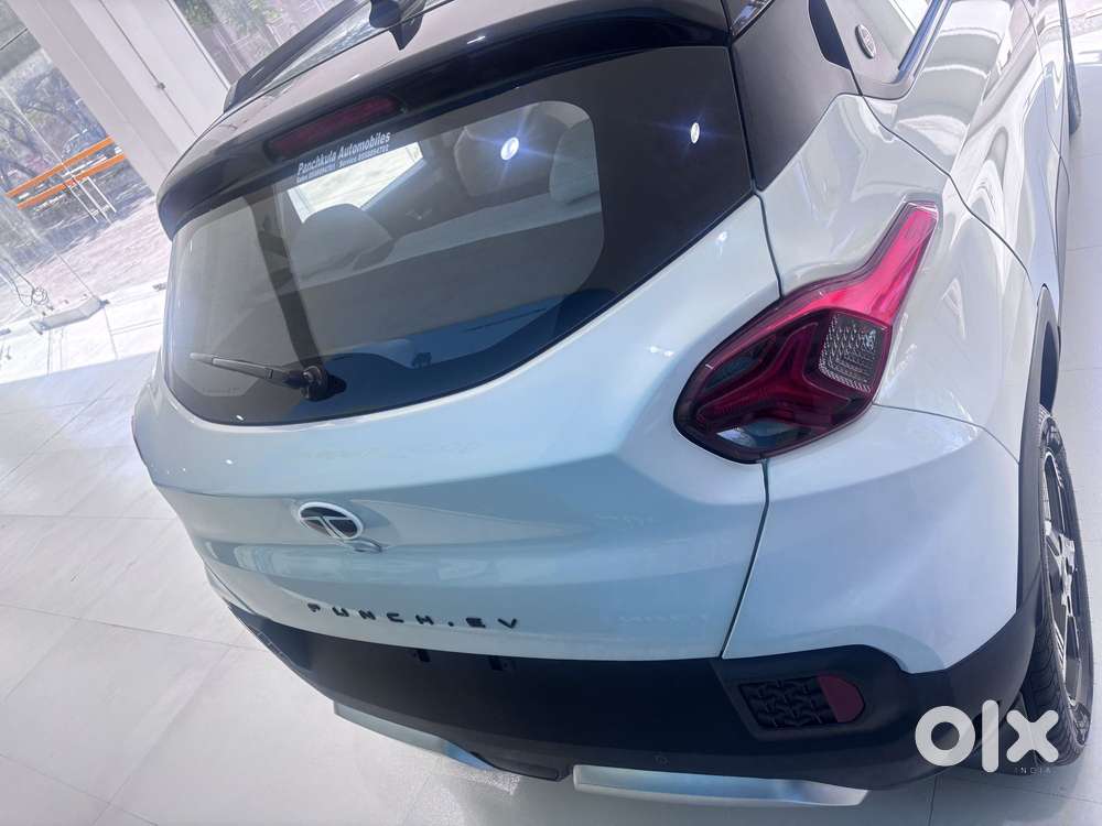 Tata Punch Ev Empowered Plus S, 2024, Electric