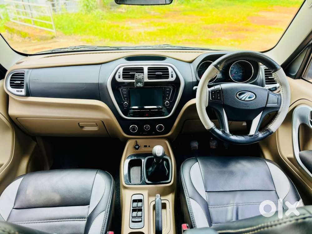 Mahindra Tuv 300 T10, 2018, Diesel