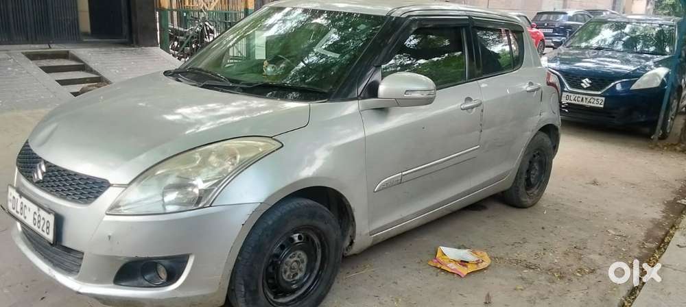 Maruti Suzuki Swift Vxi 1.2 Abs Bs-iv, 2012, Cng & Hybrids