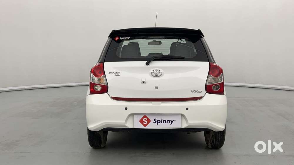 Toyota Etios Liva 1.4 Vxd Dual Tone, 2019, Diesel