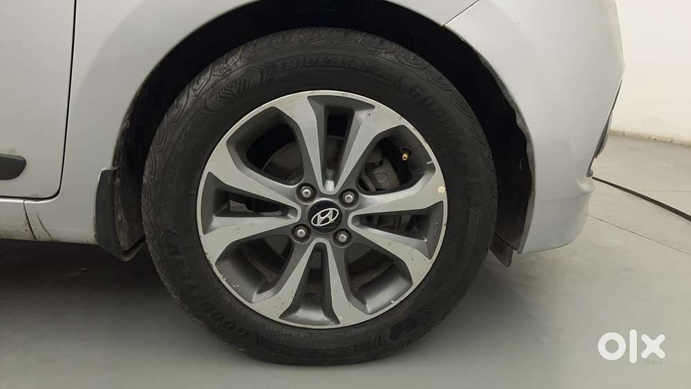 Hyundai Xcent [2017-2020] 1.2 Sx At (o), 2014, Petrol