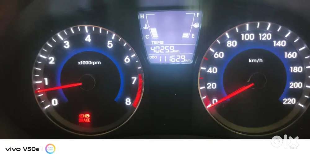 Hyundai Verna 1.6 Vtvt 2011 Manual Milage 17 Kmpl
