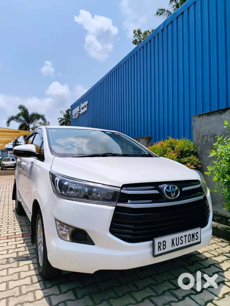 Toyota Innova Crysta 2018