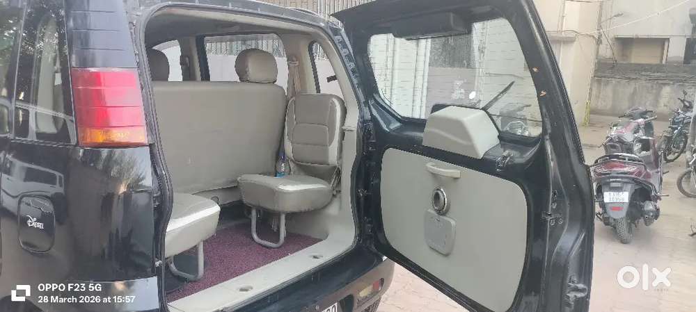 Mahindra Quanto 2012 Diesel 99000 Km Driven