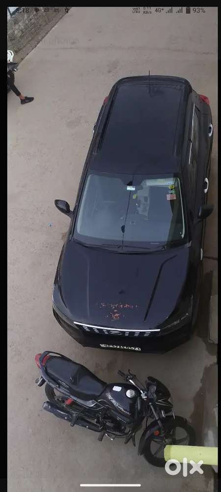Mahindra Xuv300 2020 Diesel Well Maintained