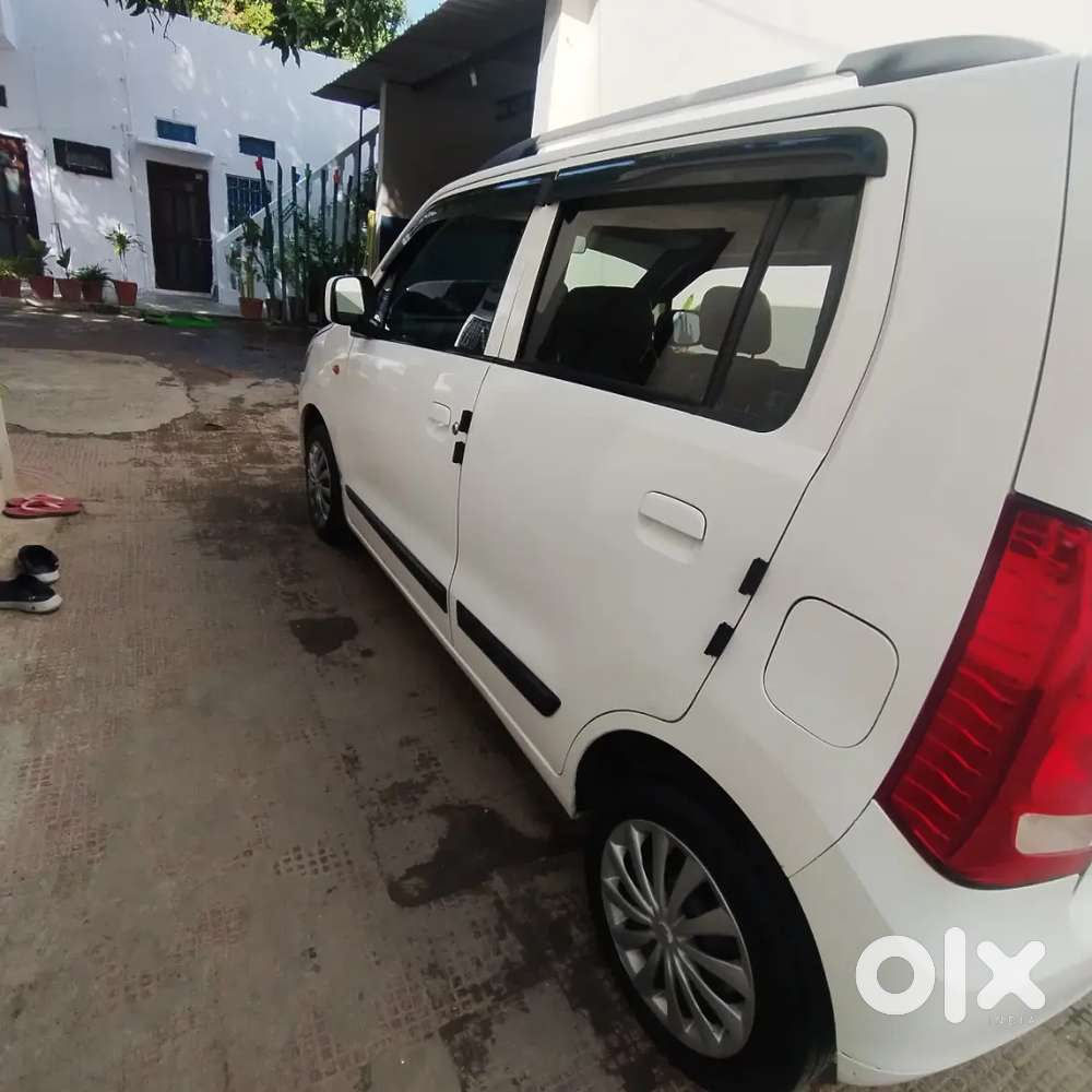 Maruti Suzuki Wagon R 2012 Petrol Well Maintained