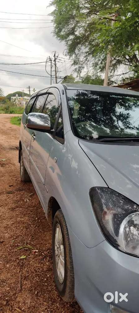Toyota Innova 2010 Diesel 190000 Km Driven