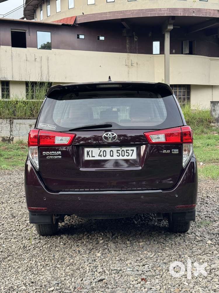 Toyota Innova Crysta 2.8 Gx At 8 Seater, 2018, Diesel