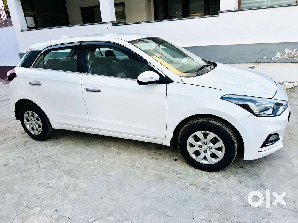 Hyundai I20 Sportz 1.2 Vtvt, 2018, Petrol