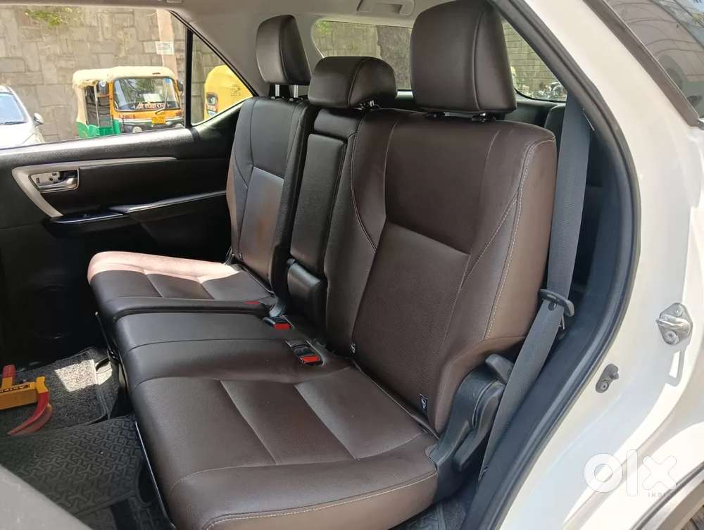 Toyota Fortuner 4x2 At 2.8 Diesel, 2020, Diesel