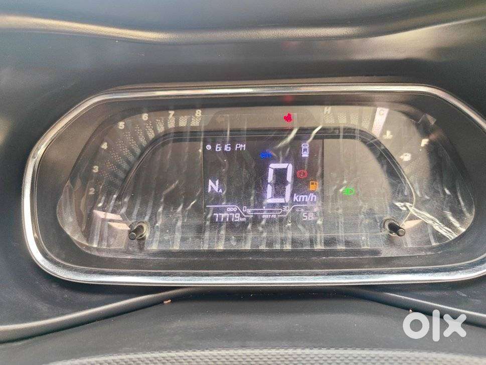 Tata Nexon 1.2 Revotron Xma Amt (s), 2022, Petrol