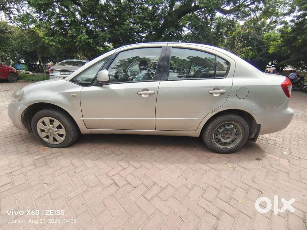 Maruti Suzuki Sx4 Vxi Bsiii, 2010, Petrol
