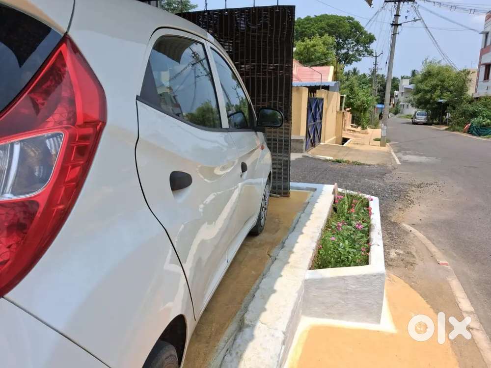 Hyundai Eon 2012